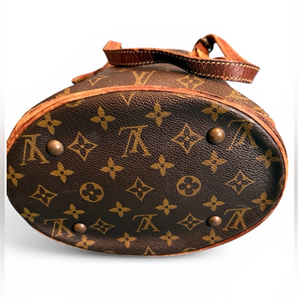 Louis Vuitton Monogram Petit Bucket 23 - Bucket PM - Picture 7 of 15